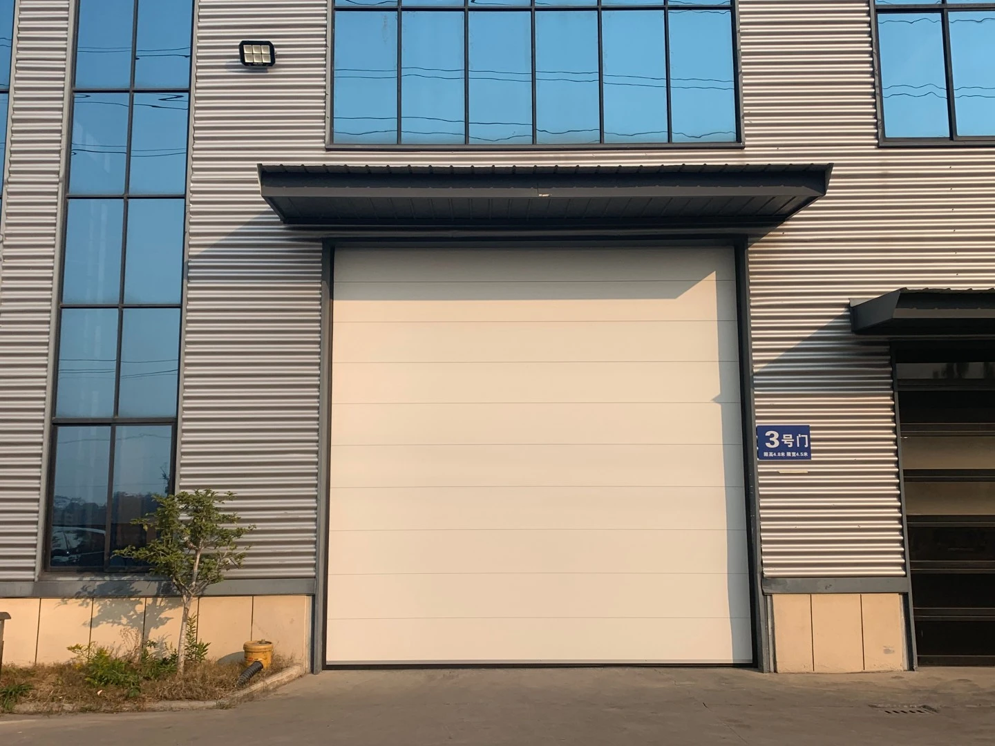 安必信工业门茂名服务站生产基地